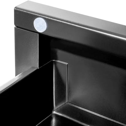 Designová zásuvka pod stůl